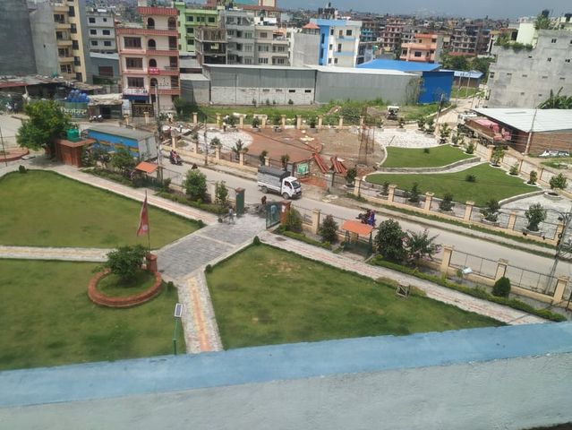 2BHK infront of park
