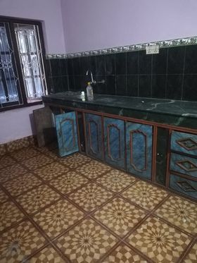 3 rooms, kitchen, bathroom flat in Kirat Chowk