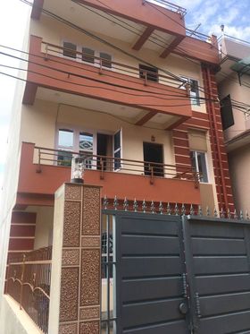 2 and half storeyed house on sell