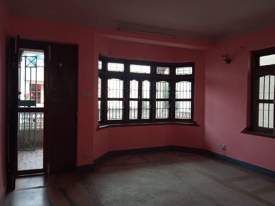 2 bedroom, living room, kitchen, bathroom flat in Lokanthali