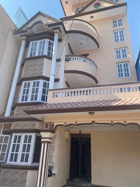 3rooms with Balcony for rent at Kimdol, Swoyambhu