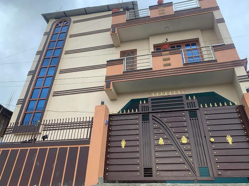 2 and half storeyed house for sale