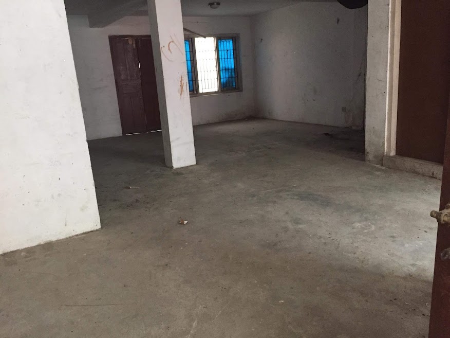 1000 sq ft space for rent
