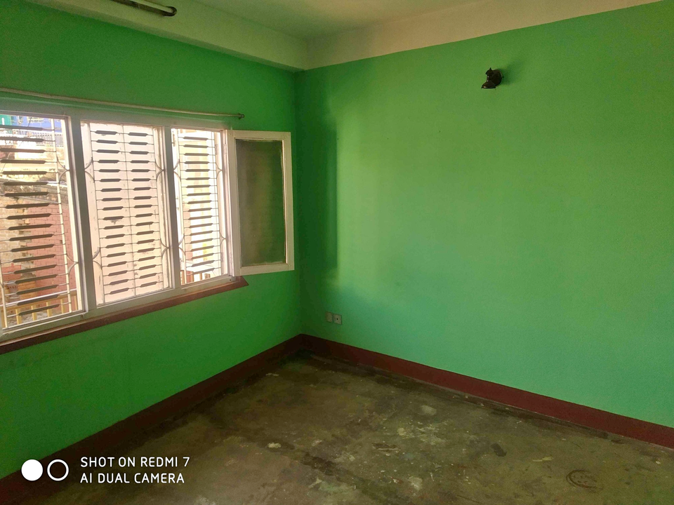 2 rooms, bathroom flat in Sinamangal
