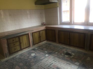 3bk flat with storeroom & 2 bathroom for rent in Tahachal