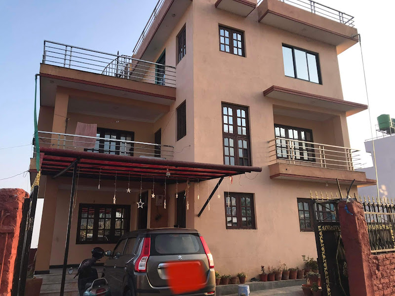 3bhk with 2 bathroom and 1 store room