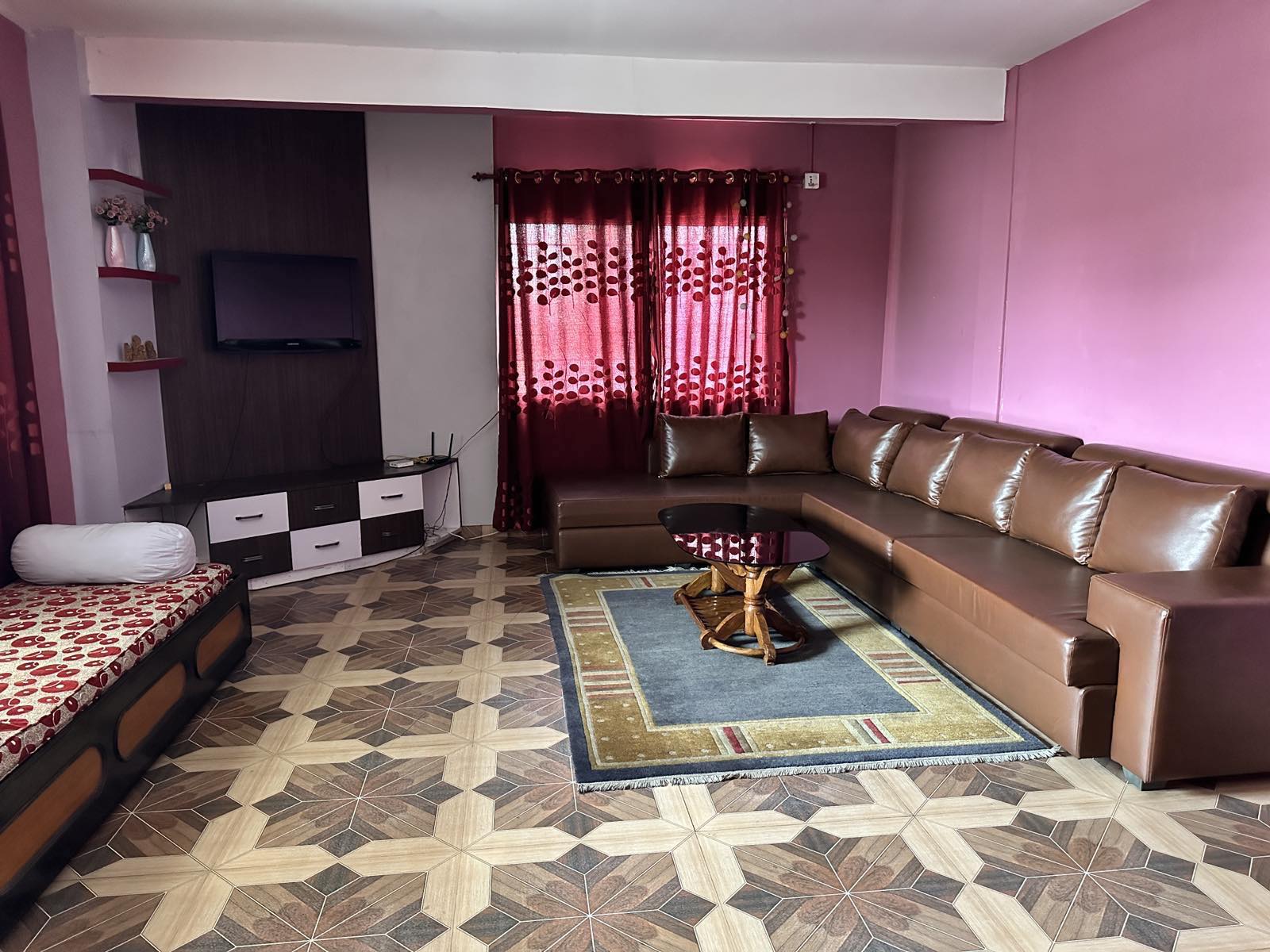 2bhk Fully furnished flat @ Bharatpur