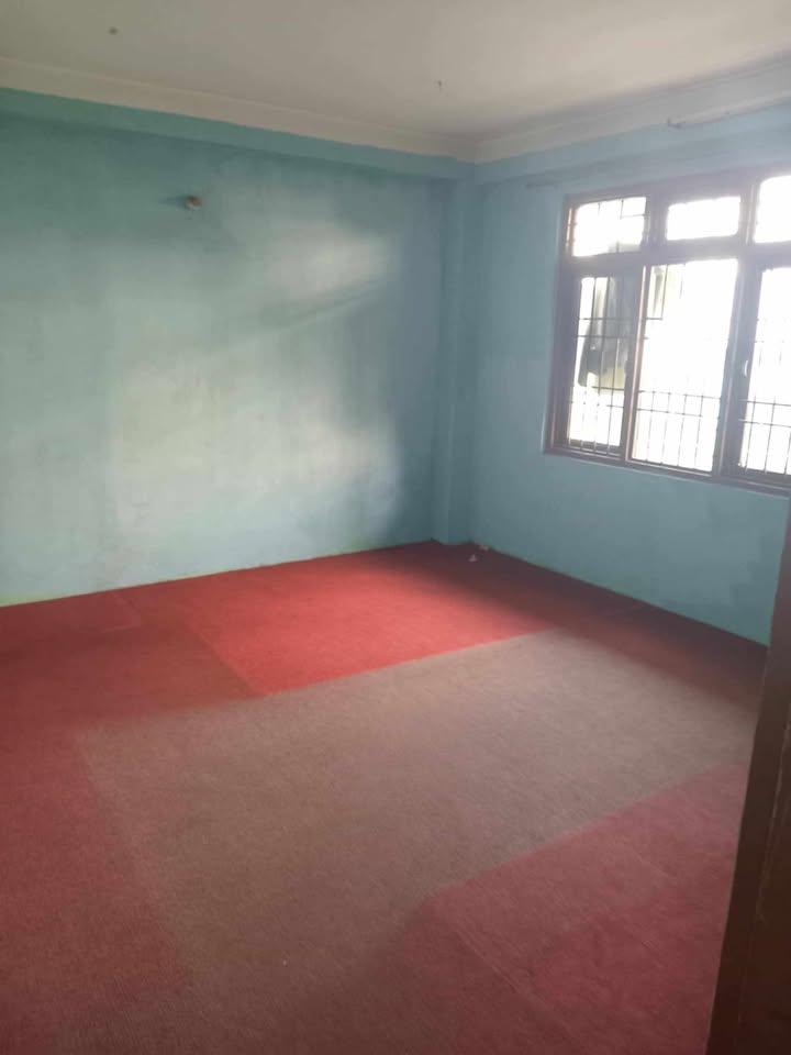 Flat in Gatthaghar