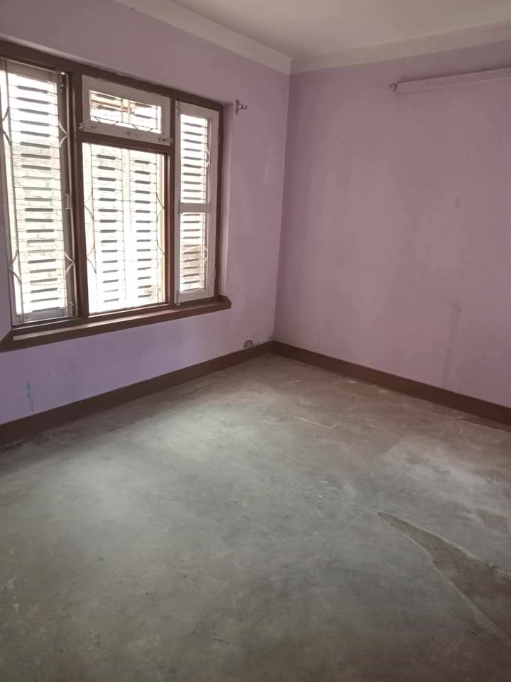 2bk flat in Baluwatar