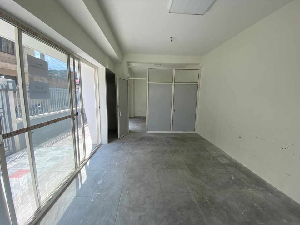 Office shutter for rent