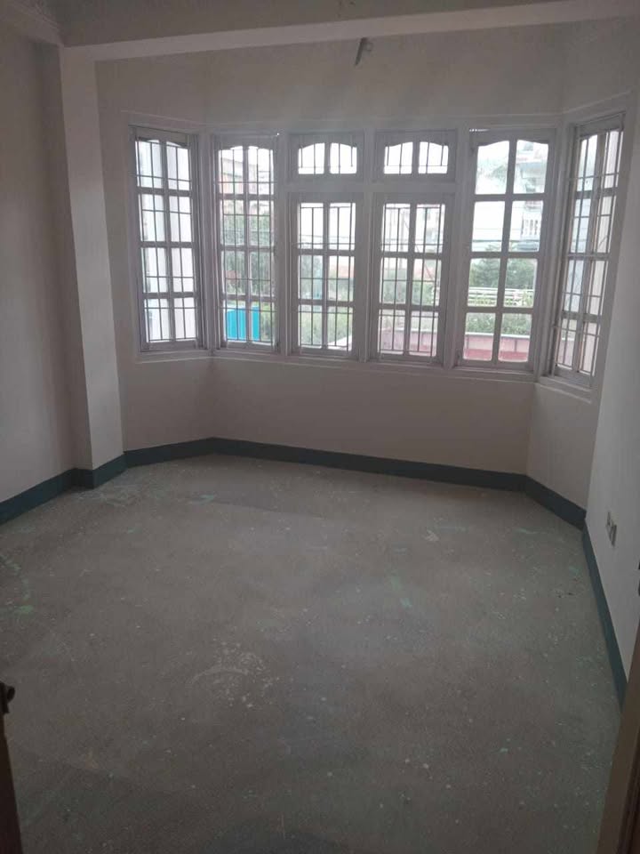 Flat rent in Samakhusi