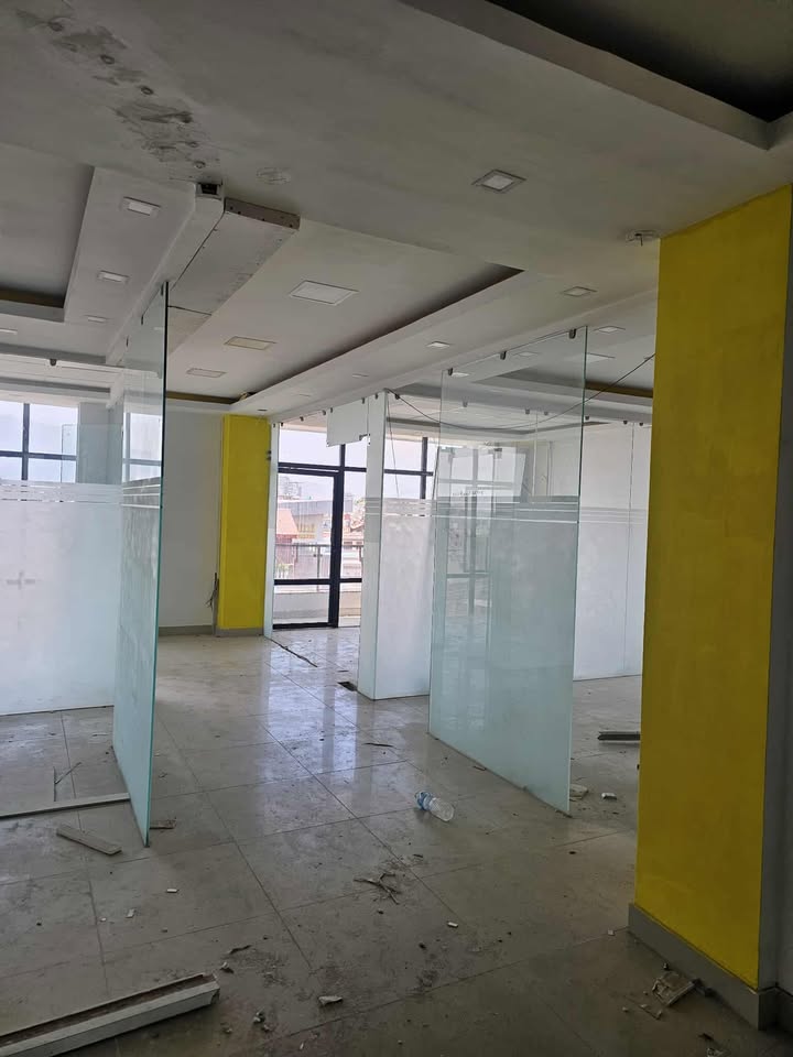Office Space for Rent in Chandol
