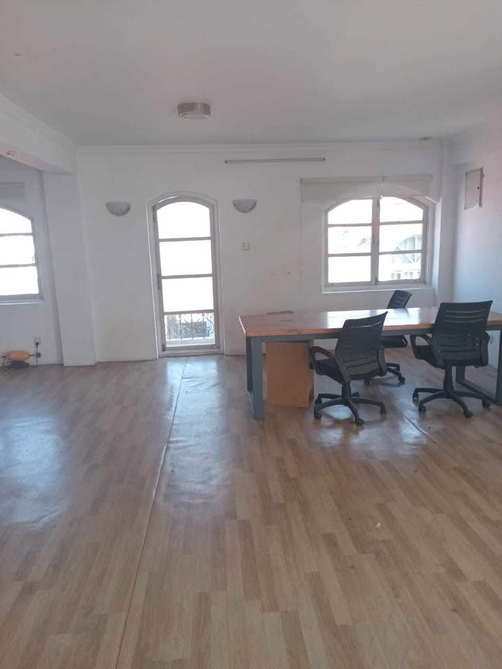 Office Space for Rent in Gairidhara