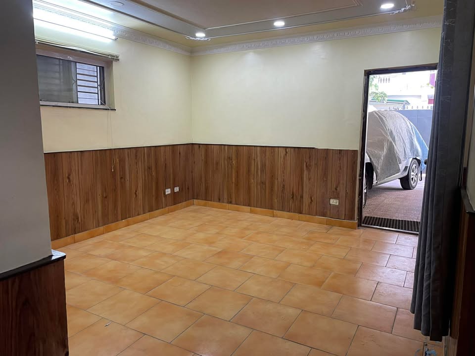 Flat for Rent in Tangal, Naxal