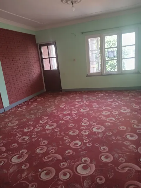Flat for rent in Chandol